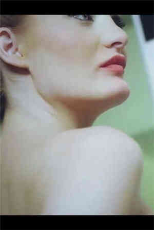 Heaven-两个房间复古性爱_(唯美，爆乳)